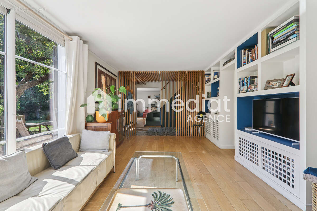 Maison à NANTERRE