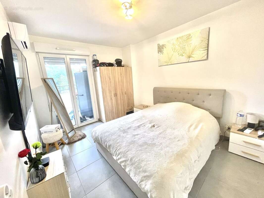 Appartement à AURIBEAU-SUR-SIAGNE