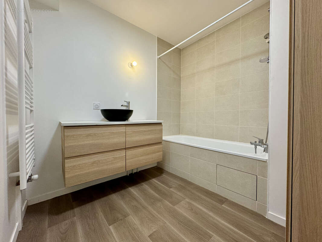 Appartement à BONNEUIL-SUR-MARNE
