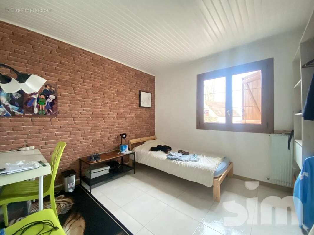 Appartement à BROU-SUR-CHANTEREINE