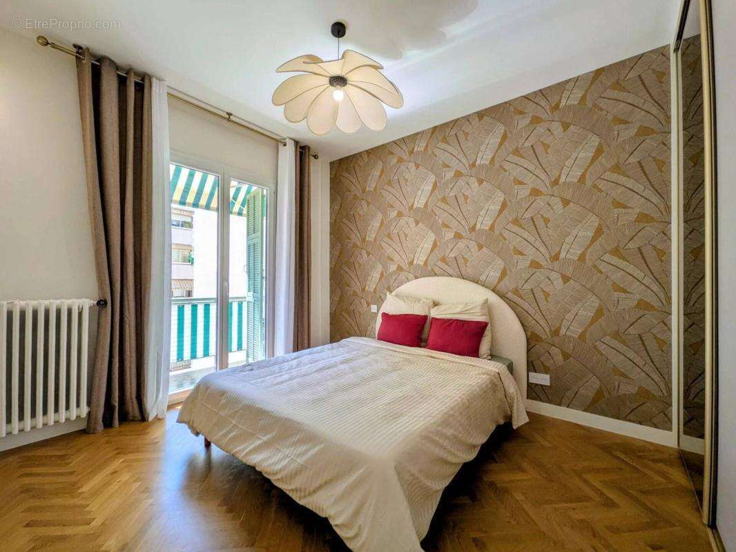 NICE Carré d'Or Fleurs 3P 64m² terrasse balcon - photo 7