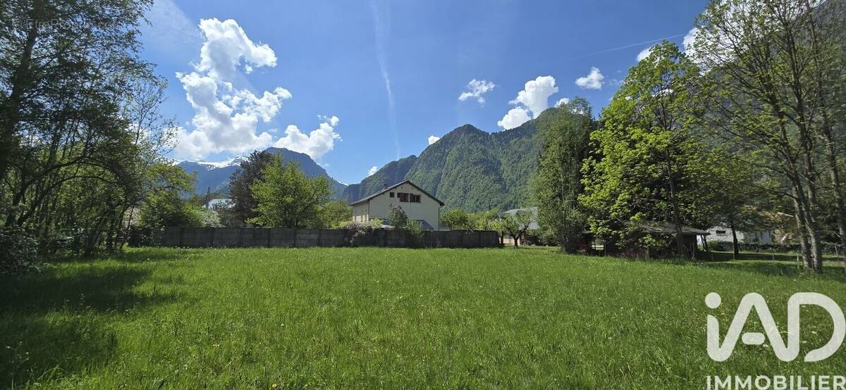 Photo 1 - Terrain à LE BOURG-D'OISANS