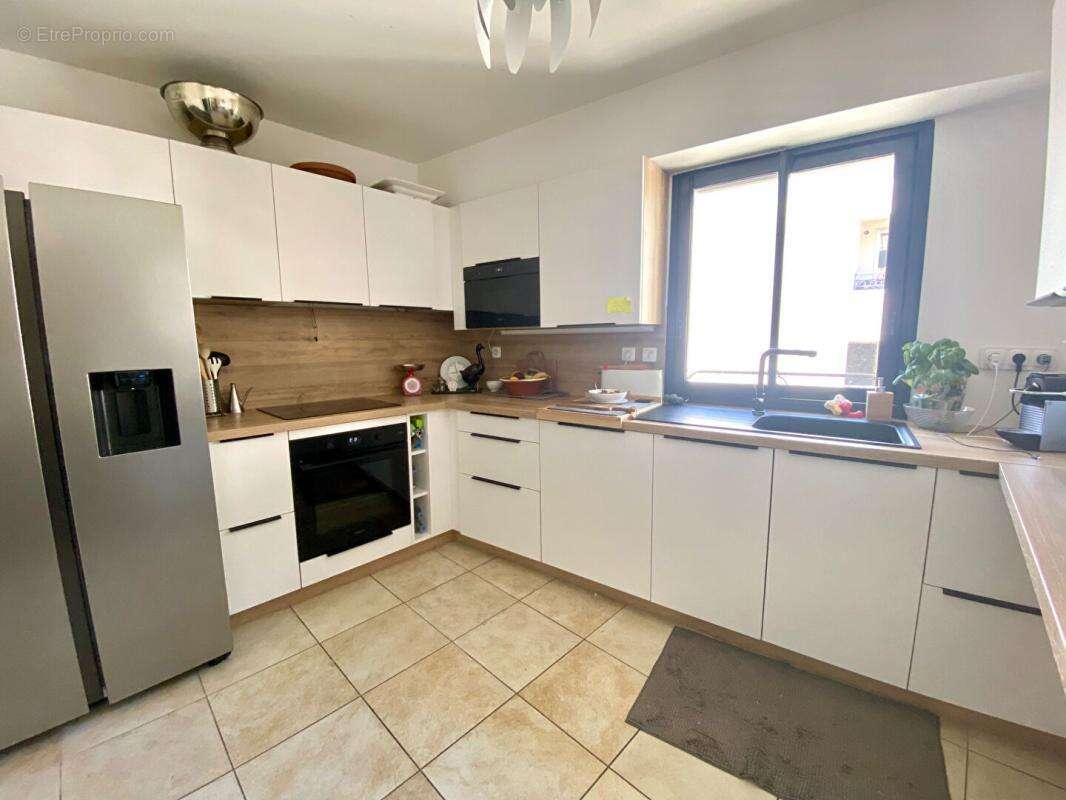 Appartement à SIX-FOURS-LES-PLAGES