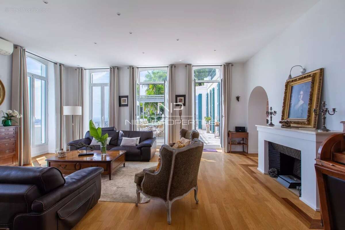 Superbe appartement -Villa style Art Déco,  terrasses, vue panoramique mer et ville - photo 2