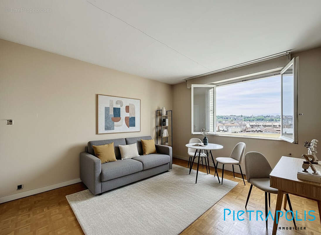 Photo non contractuelle - Appartement à ANNECY