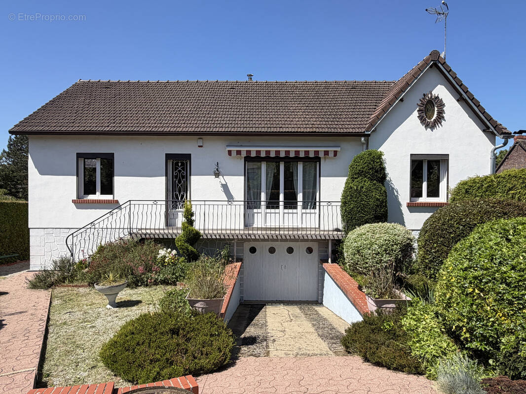Maison à AUX MARAIS