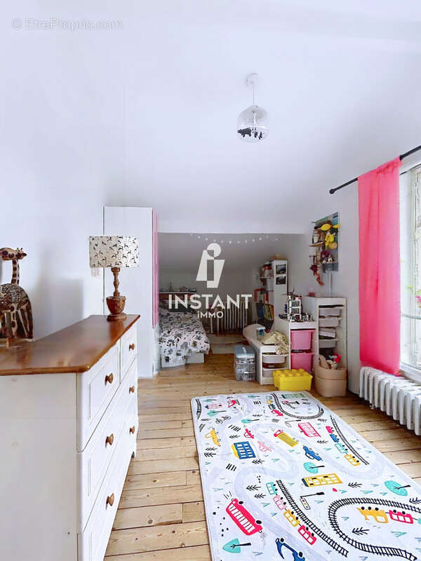 Maison 112 m² à Creteil  - photo 6