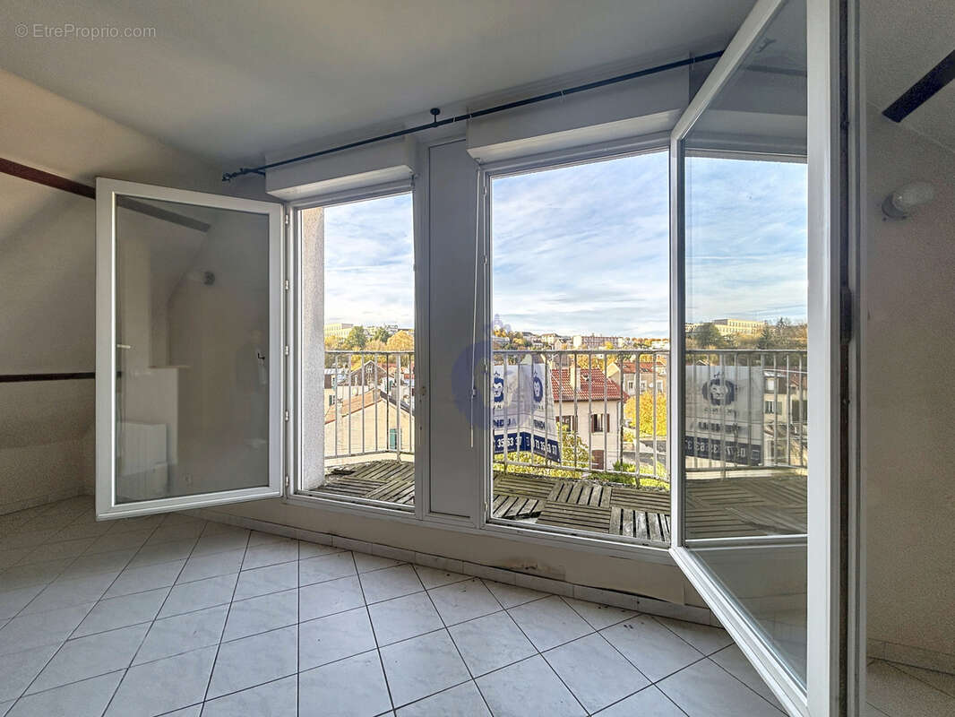 Appartement à MELUN