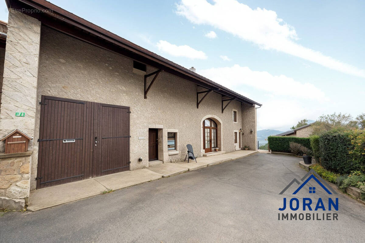 Maison à ANDILLY