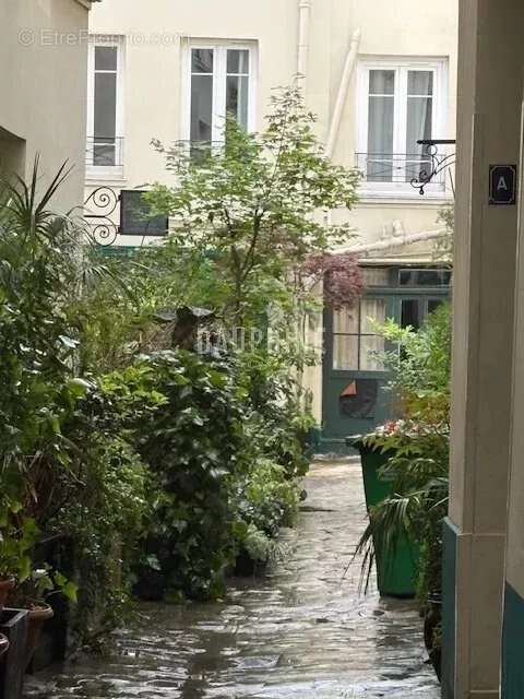 Appartement à PARIS-11E