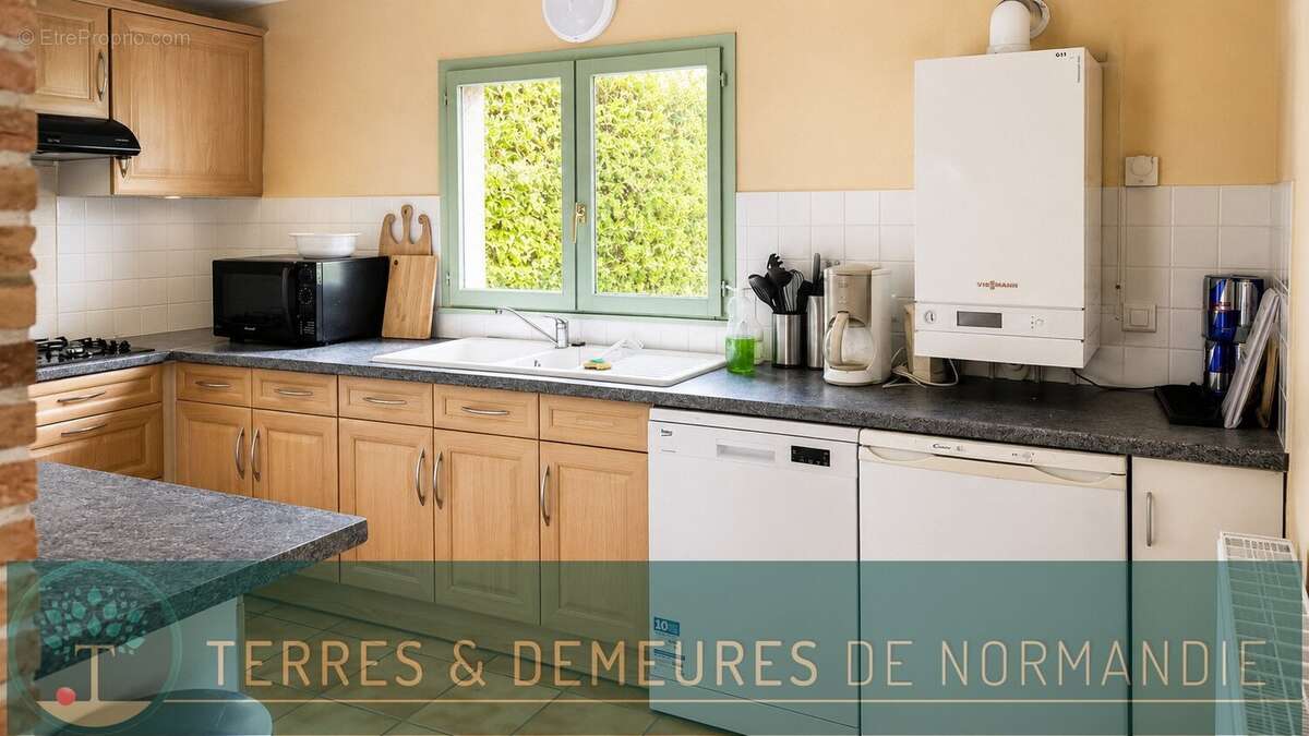A vendre - Maison familiale de 212m² avec maison d'amis, sur un terrain de 2500m², à quelques minutes de Luneray - photo 9