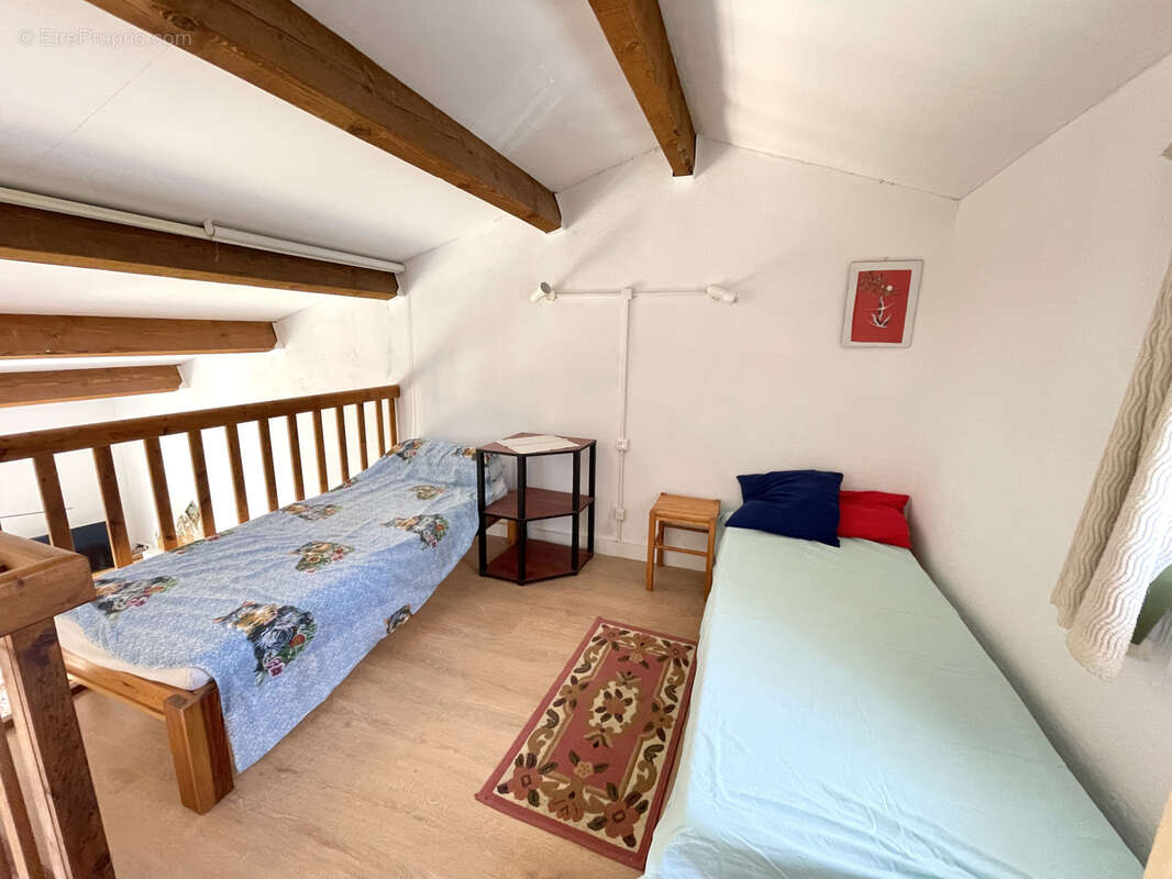 Appartement à VIAS