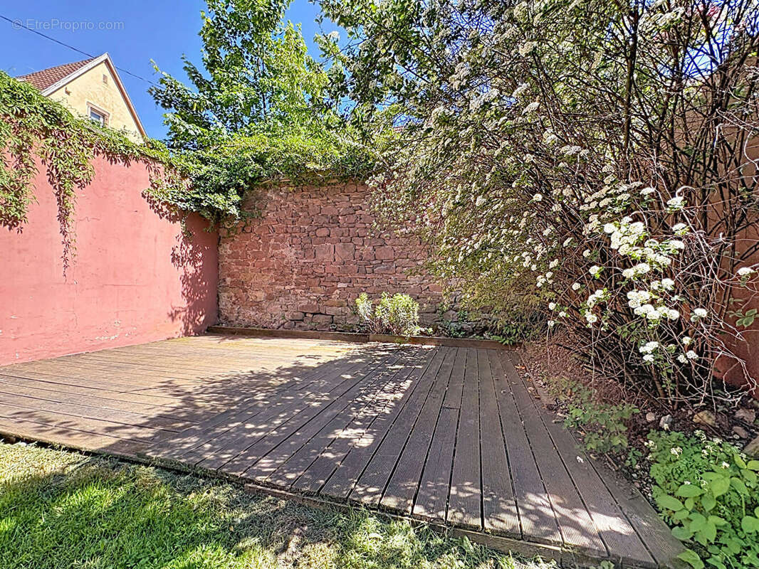 Coup de coeur maison de ville avec jardin à deux pas de la gare - photo 3