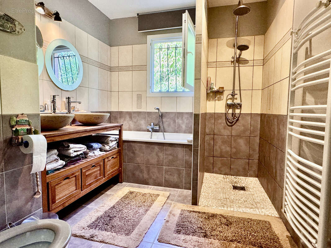 Maison avec vue à 10 min d'Uzès de 151 m2 sur 1252 m2 sans vis à vis, arboré piscinable et au calme - photo 22
