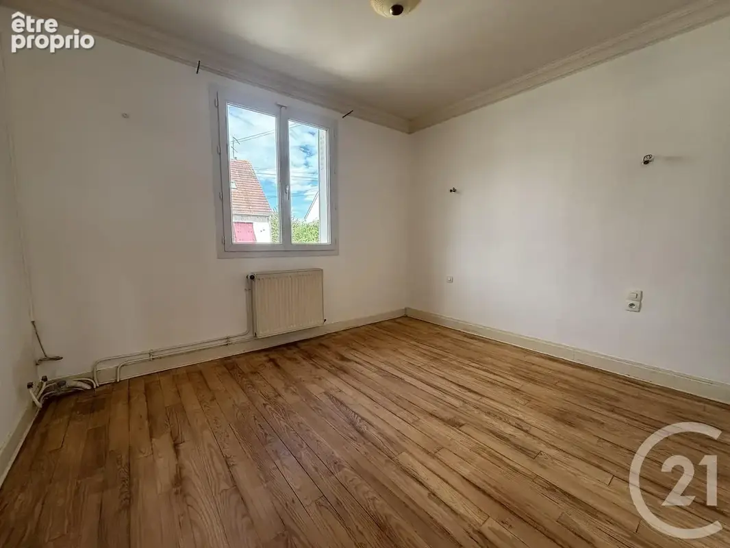 Maison 4 pièces 65 m² à vendre à Chartres (28000) - photo 8