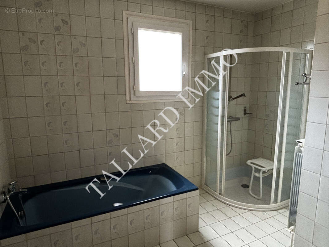 Tallard centre, villa de plain pied sur sous sol complet, terrain 933 m2 - photo 15