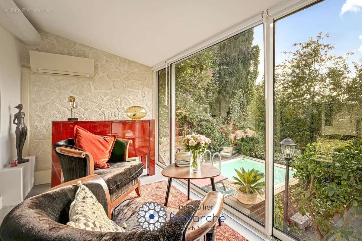 Maison à CAGNES-SUR-MER