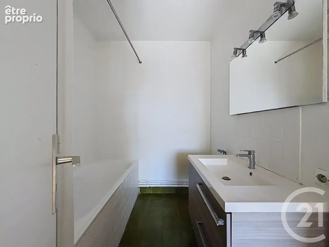 Appartement 2 pièces 43 m² à vendre à Bordeaux (33000) - photo 9