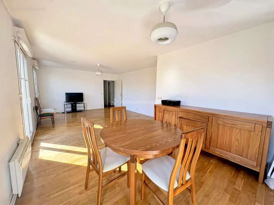 Appartement à SERRIS