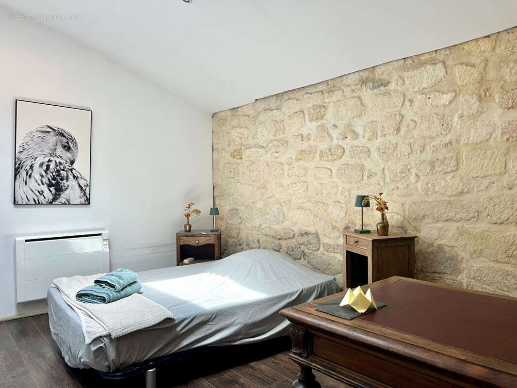 Grande maison familiale en pierre - photo 13