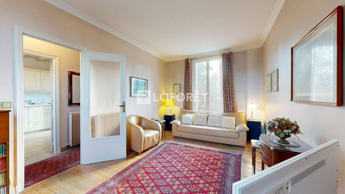 Maison à NANTERRE