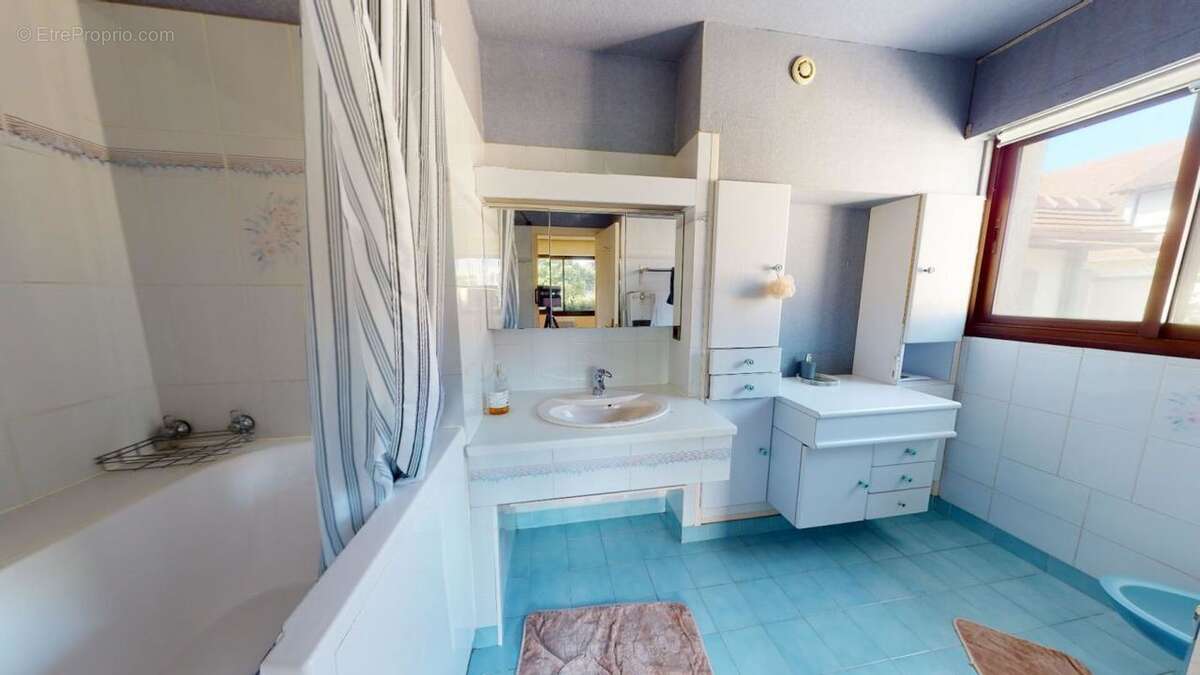 Maison à OUISTREHAM