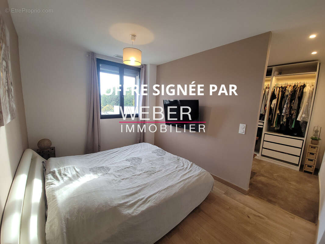 TOULON - 4 CHEMINS DES ROUTES - Maison neuve 4 chambres piscine - photo 5