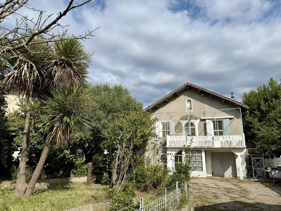 Maison à SAINT-GENIES-DE-MALGOIRES