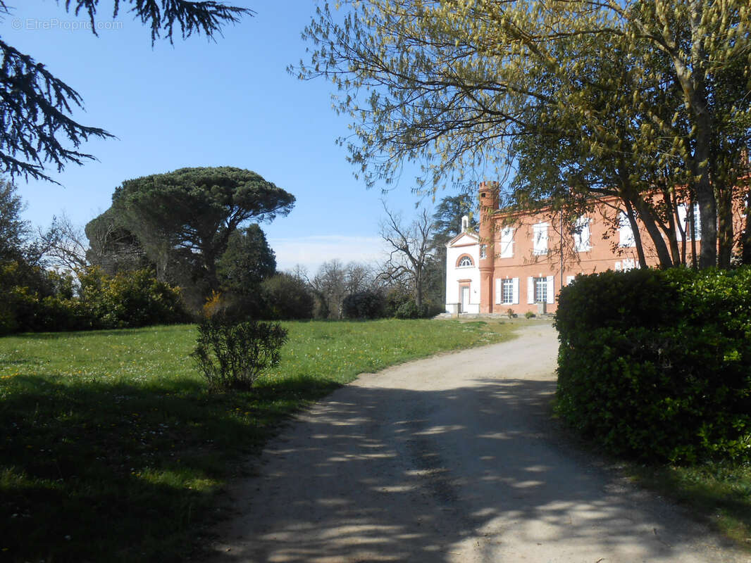 Appartement à BOULOC