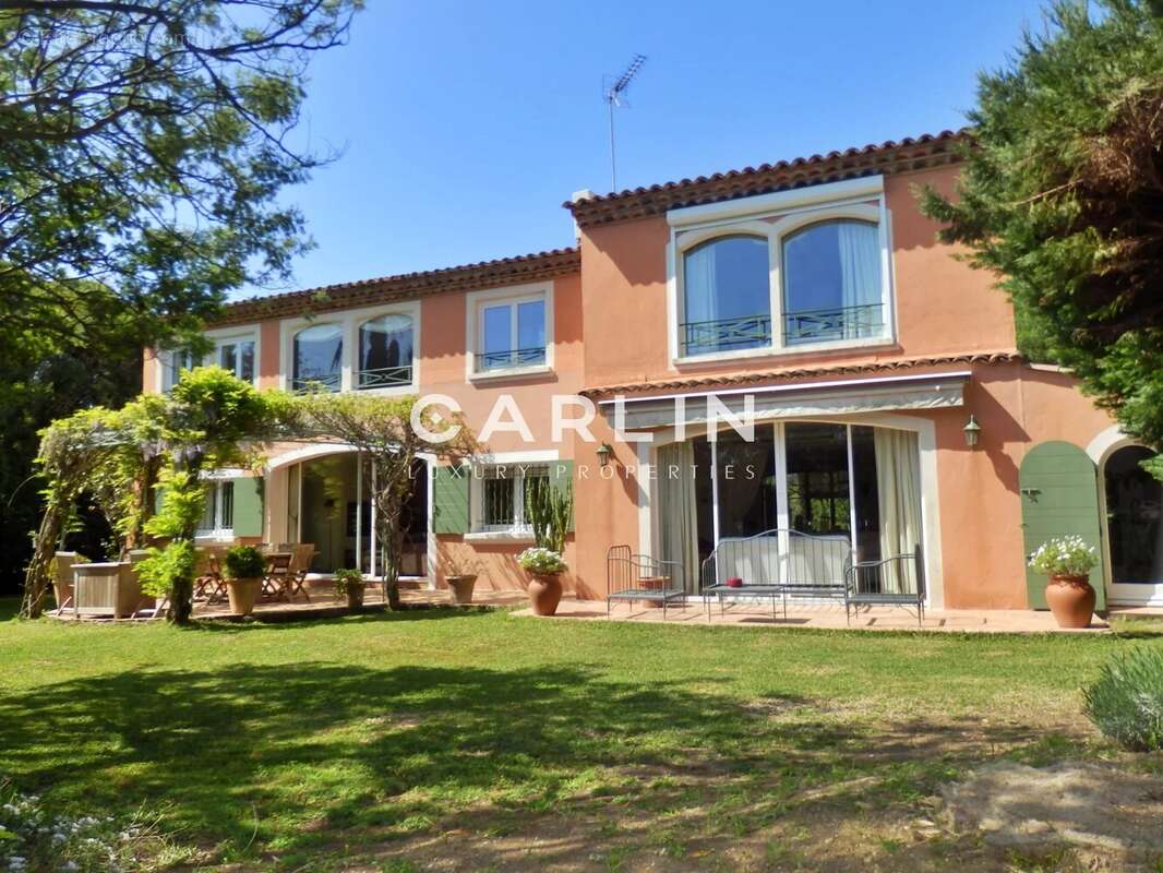 Maison à RAMATUELLE