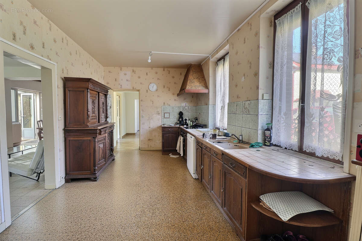 Maison à EPERNON