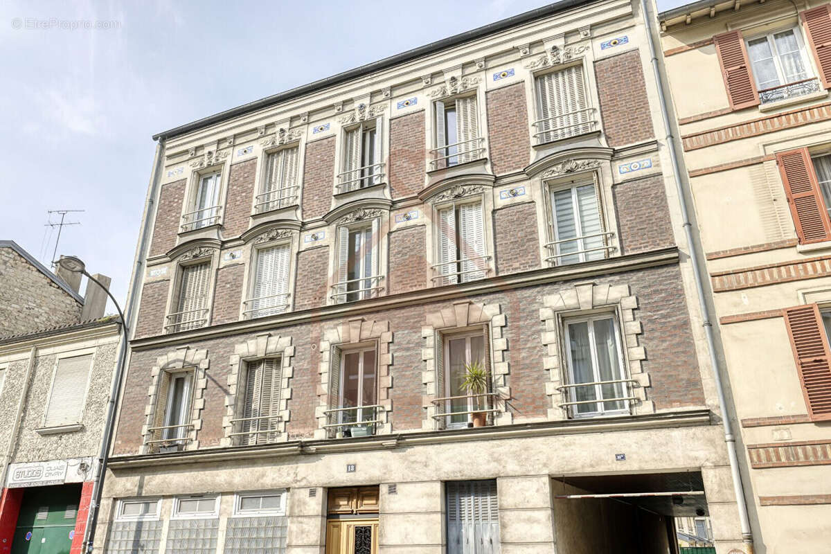 Appartement à IVRY-SUR-SEINE
