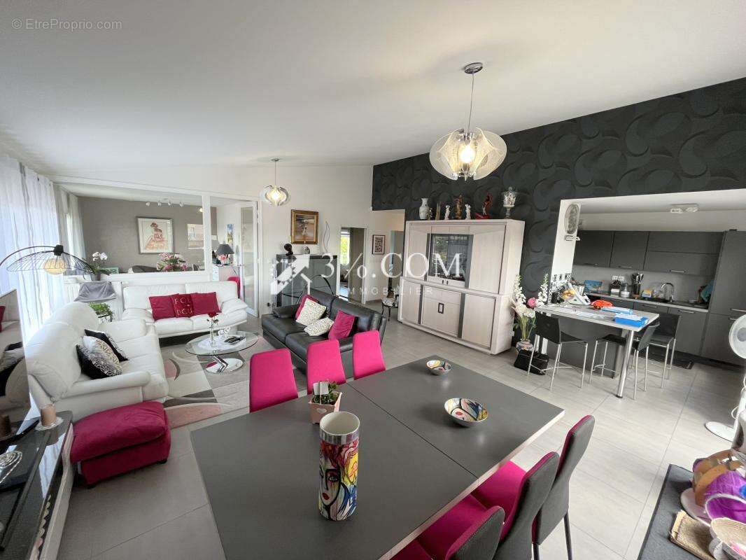 Appartement à CARQUEFOU