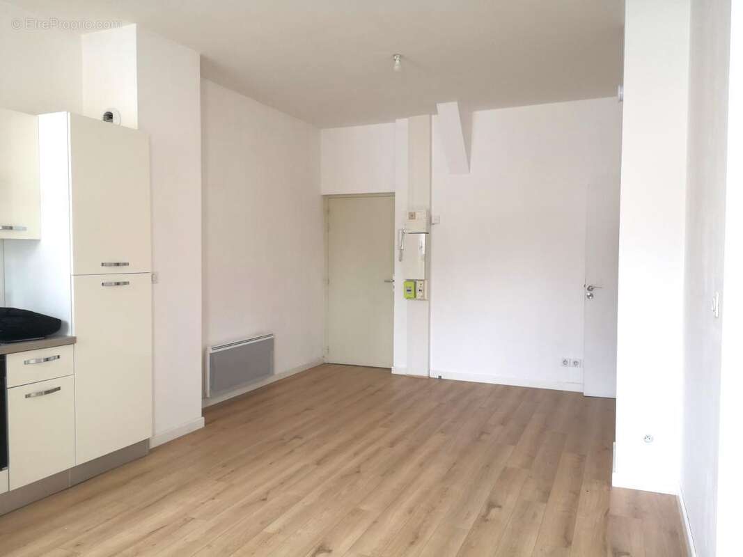 Appartement 59 m² à Cambrai  - photo 3