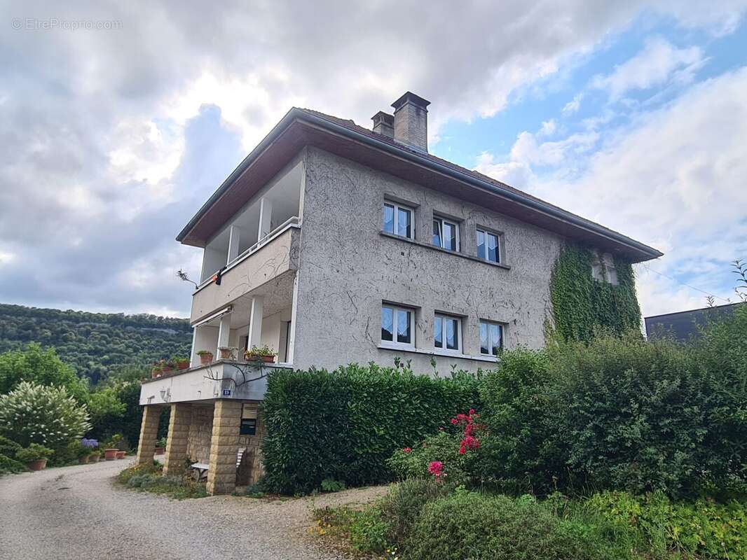 Maison à ORNANS