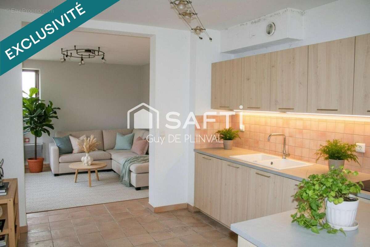 Photo 3 - Appartement à VIRY