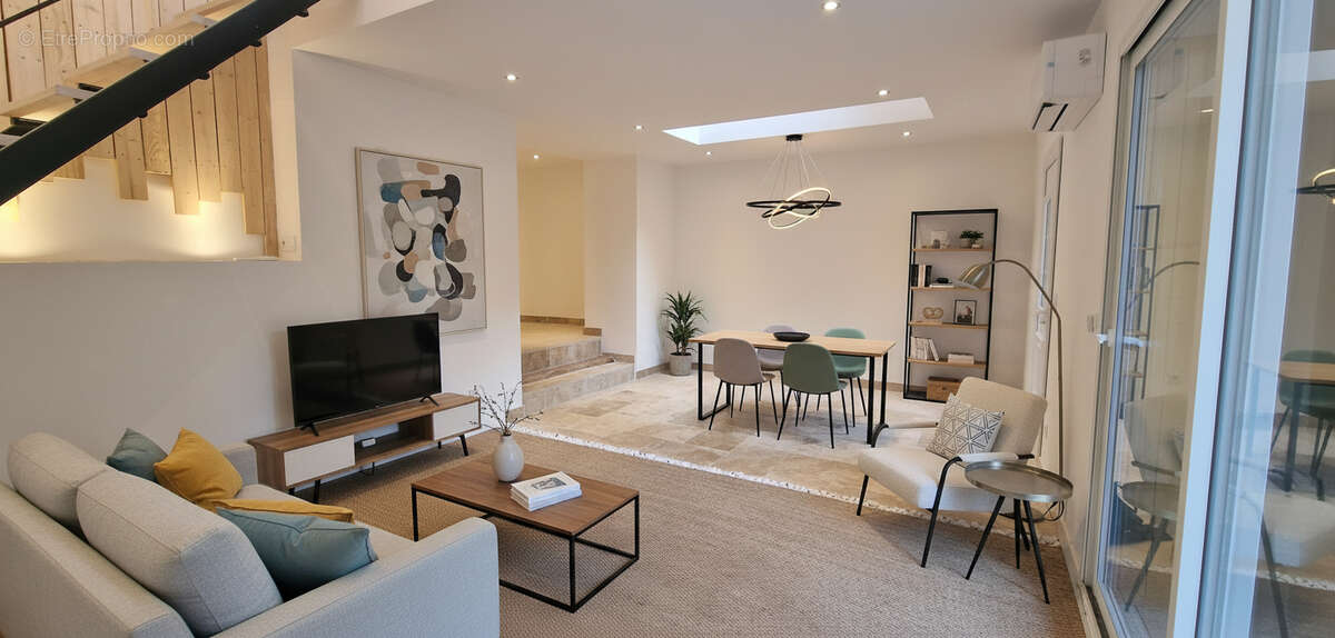 Appartement à L'ISLE-SUR-LA-SORGUE