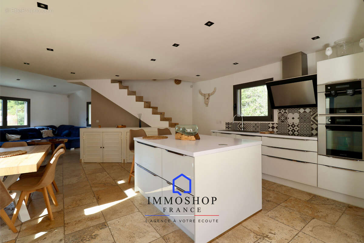 Maison à MARSEILLE-12E