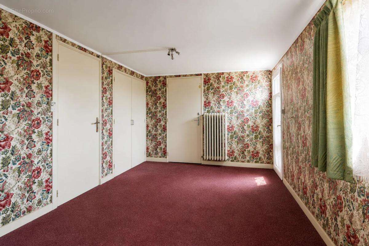 Maison de 195m² en vente à Poitiers Dunes/Dolmen - photo 6