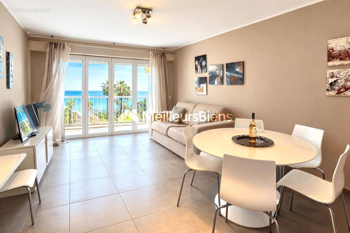 Appartement à MENTON