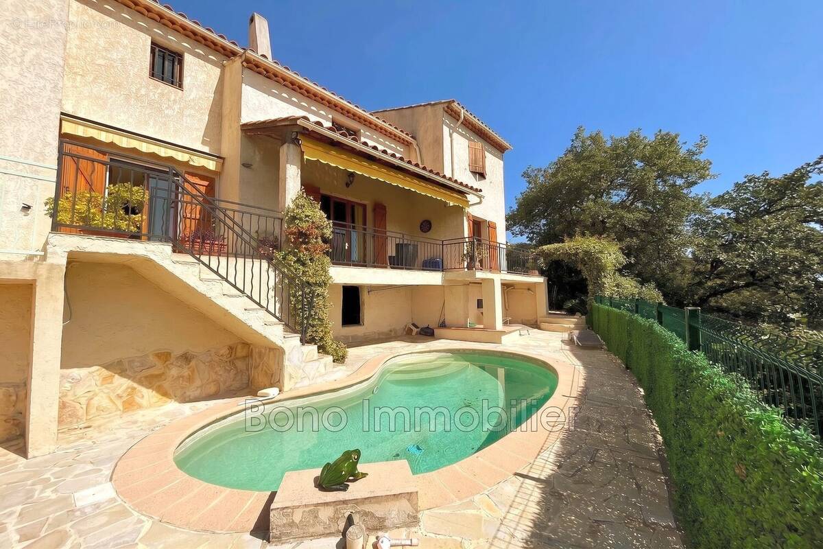 Maison à CAGNES-SUR-MER
