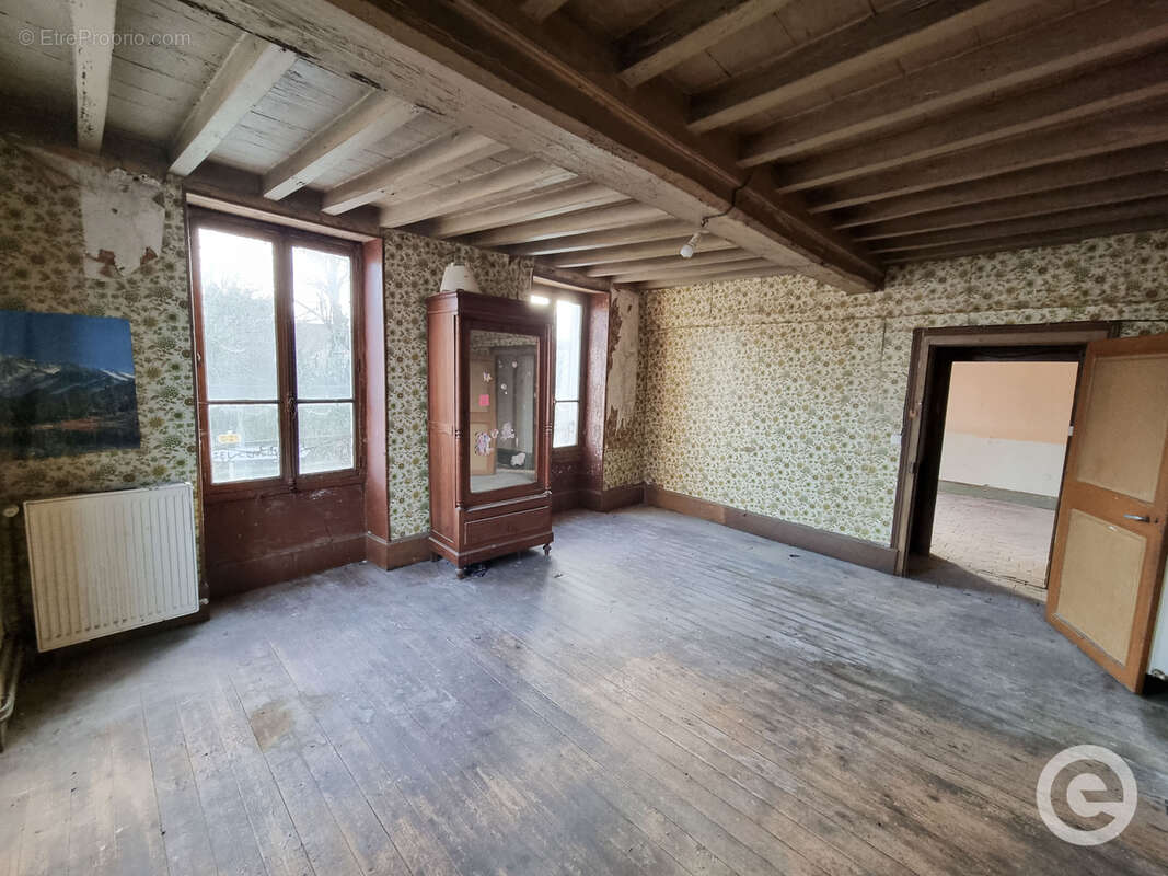 Maison 5 pièces 143m2 à rénover proche Vézelay - photo 12