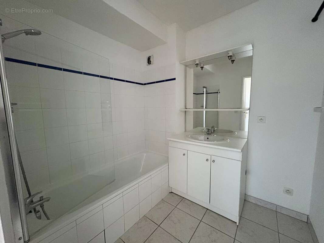 Appartement à EVIAN-LES-BAINS