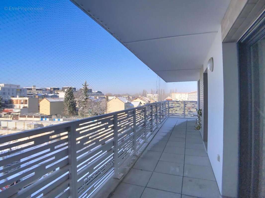 Photo 4 - Appartement à COLOMBES