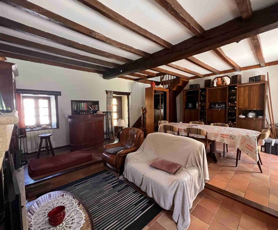 Maison à ROUMAZIERES-LOUBERT