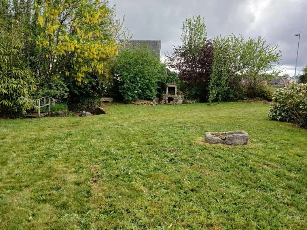 Maison à SAINT-AGATHON