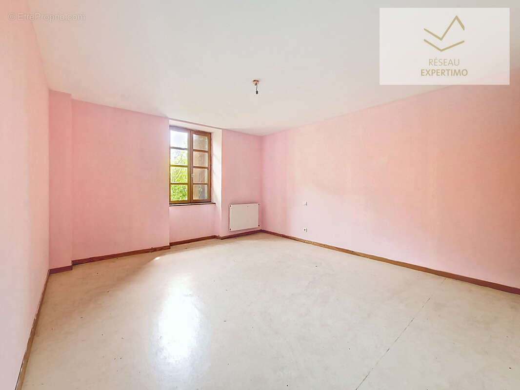 Appartement à CASSAGNES-BEGONHES