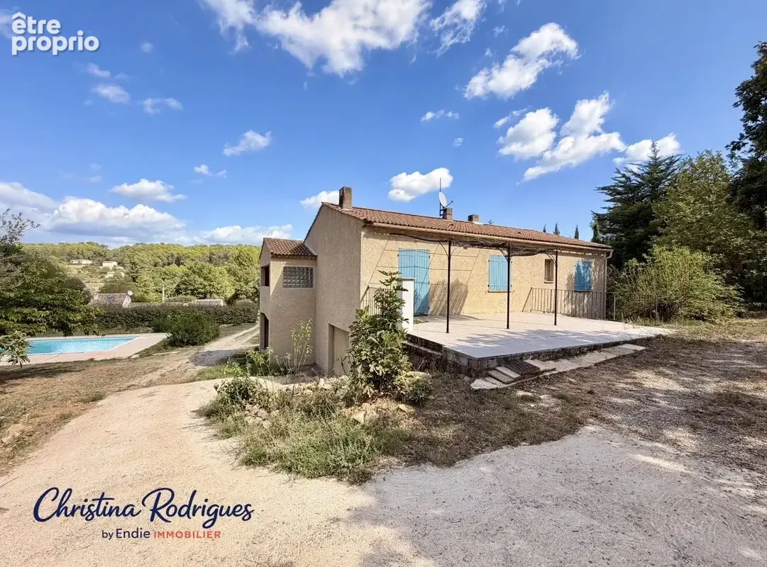 Lorgues villa t7 piscine garage cave - photo 2