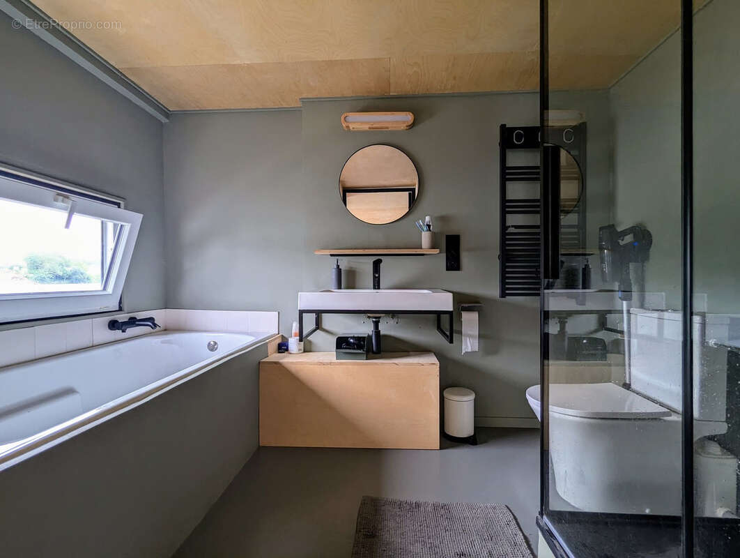 Maison à LABASTIDE-DE-LEVIS