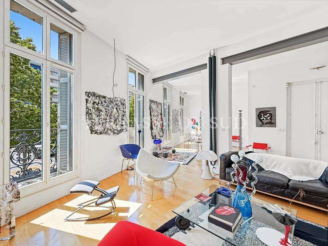 Appartement à MARSEILLE-8E